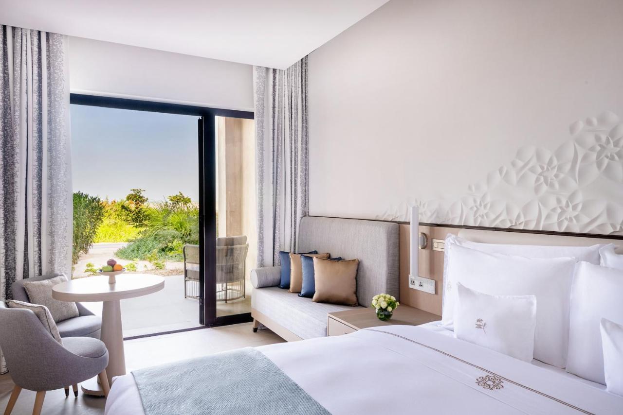 Zulal Wellness Resort Al Ruwais Exterior foto
